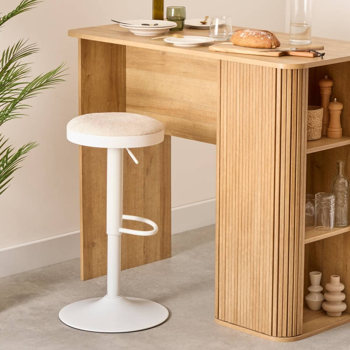 Bar Stool "Ilsa" - Height-Adjustable 360° Swivel Stool, Beige Seat