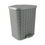Rattan Dustbin