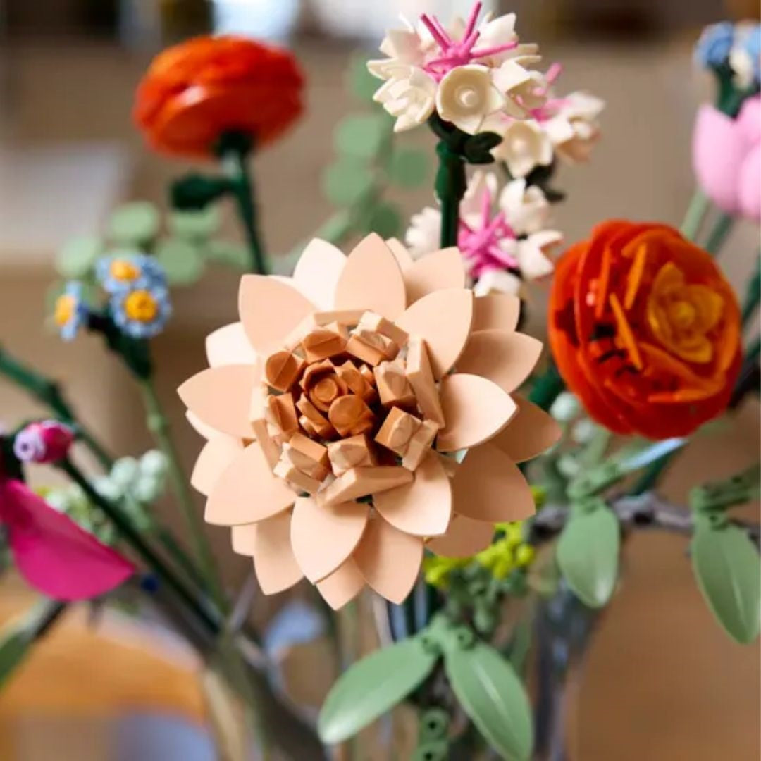 LEGO Botanicals Pink Flower Bouquet