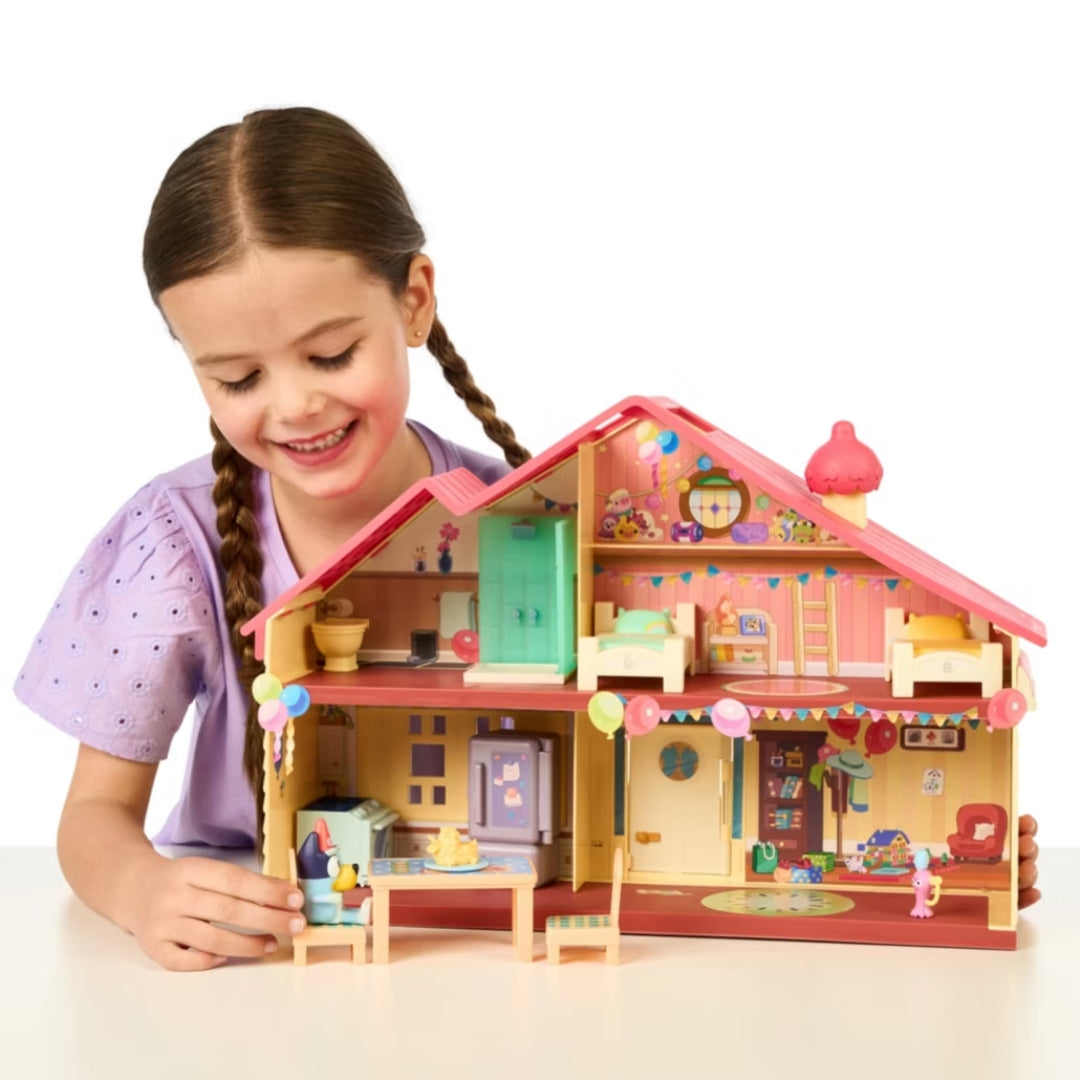 Moose Toys Bluey's Celebration Home