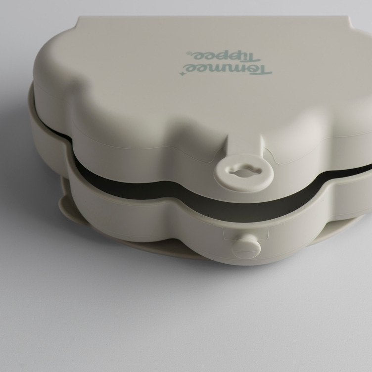 Tommee Tippee Silicone Foldable Compartment Plate with Suction Base