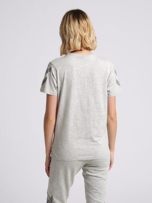 HUMMEL HMLLEGACY CHEVRON T-SHIRT