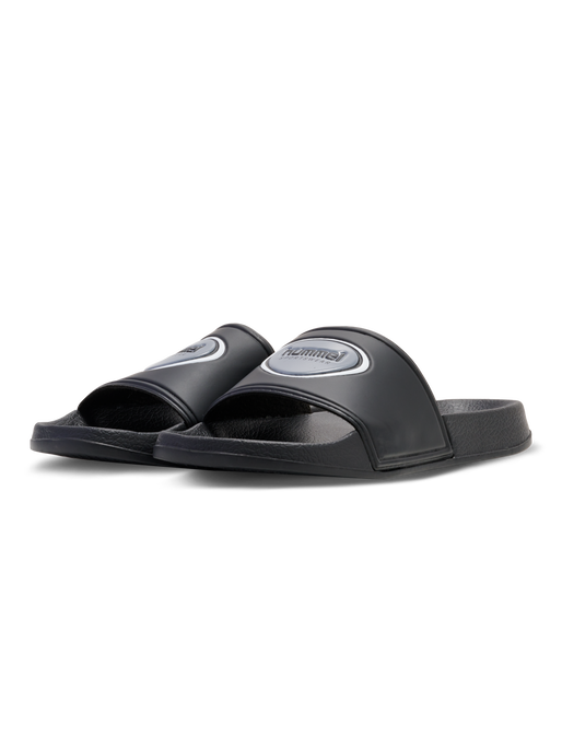 HUMMEL POOL SLIDE BADGE