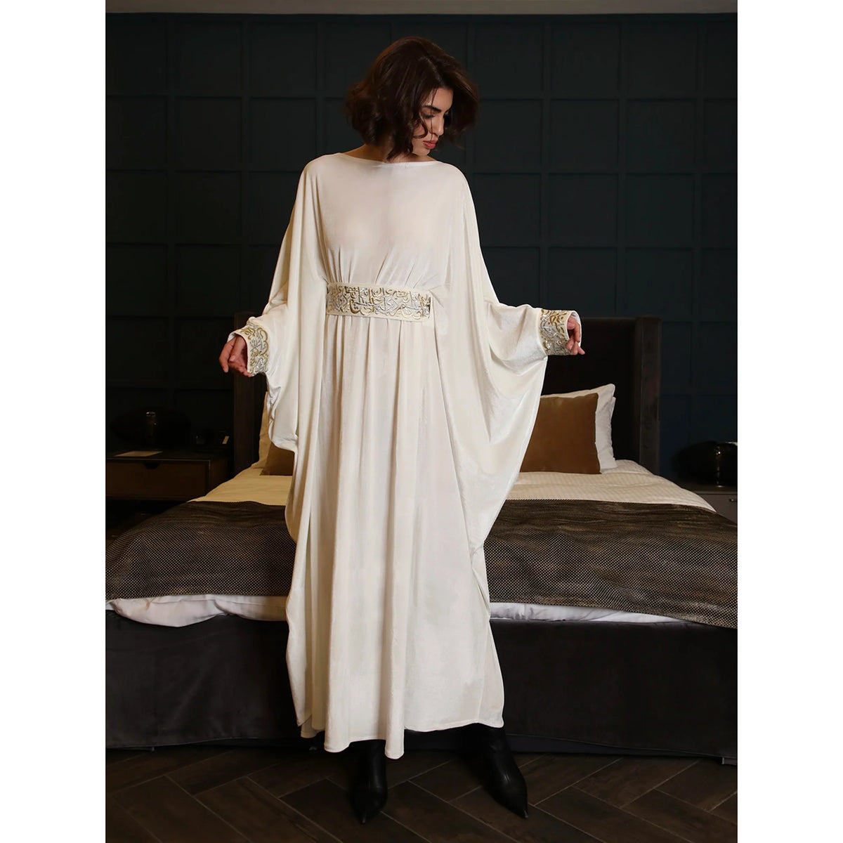 Arabic Belt White Abaya