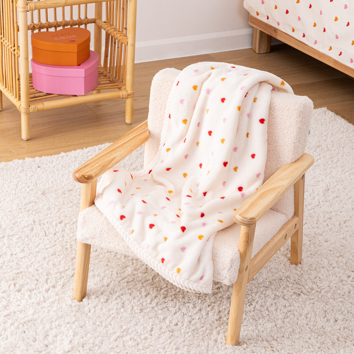 Children's Flannel Blanket Amour with Twisted Edges
