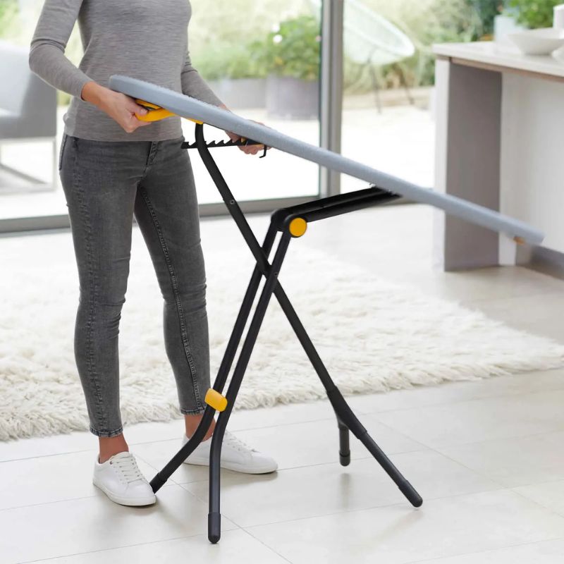 Joseph Joseph Glide Easy-store Ironing Board