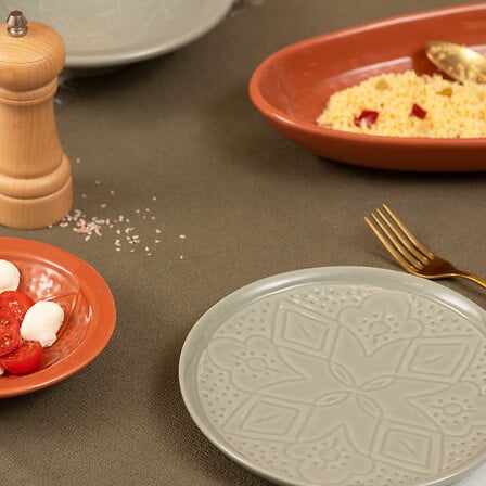 Sienna Dessert Plate 20 cm Olive Green Faience Embossed