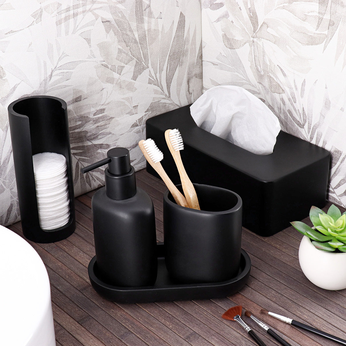 Oval Tumbler Matte Polyresin Toothbrush Holder Japandi Bathroom Accessory