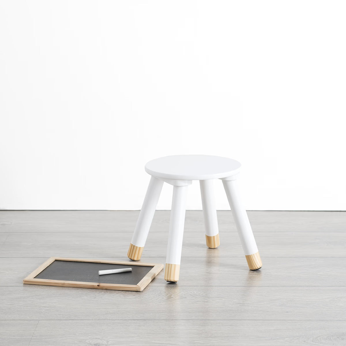 White Sweet Stool - Ideal for Kids, 24cm Diameter