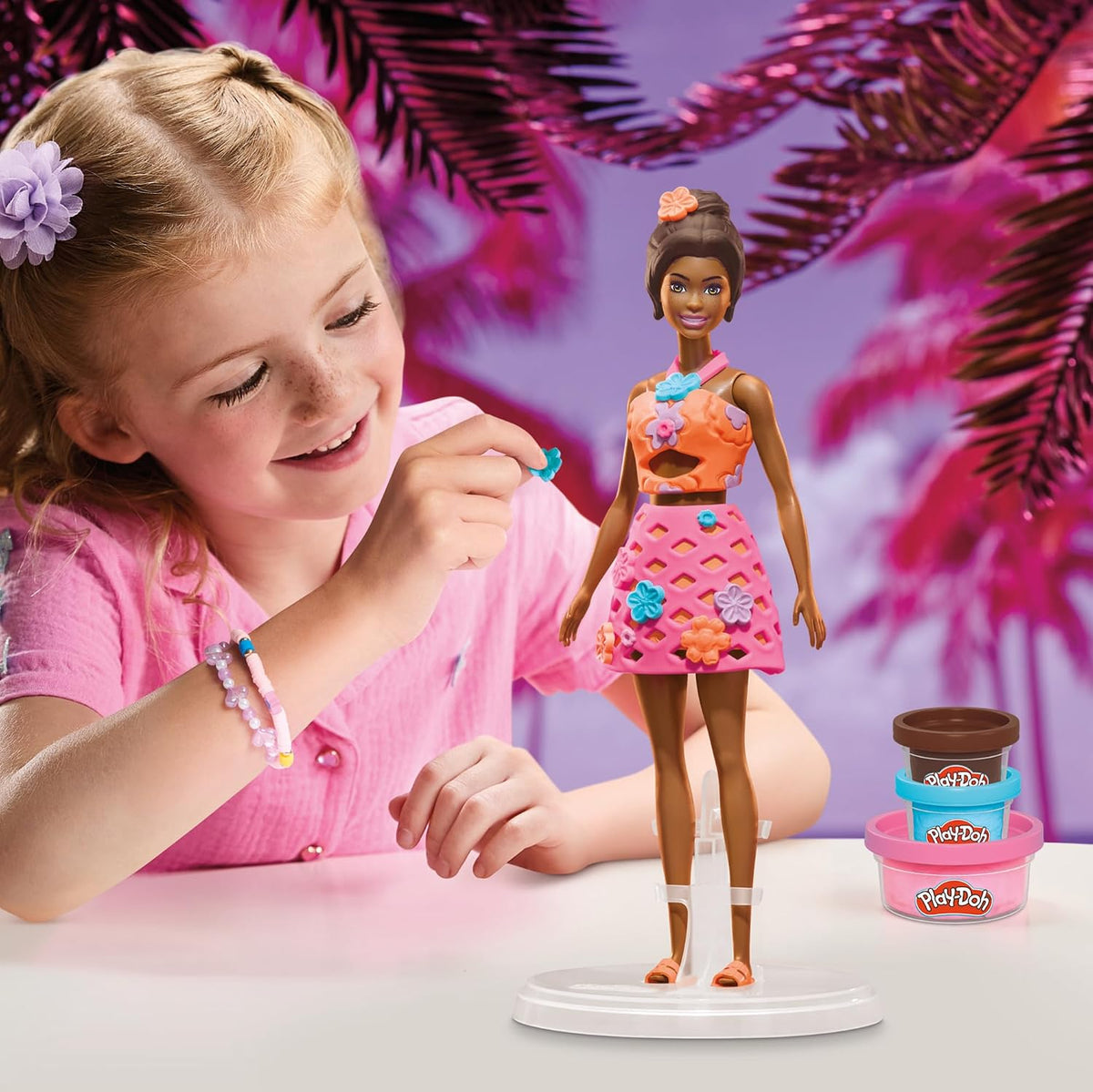 Hasbro Play-Doh Barbie Beach Day