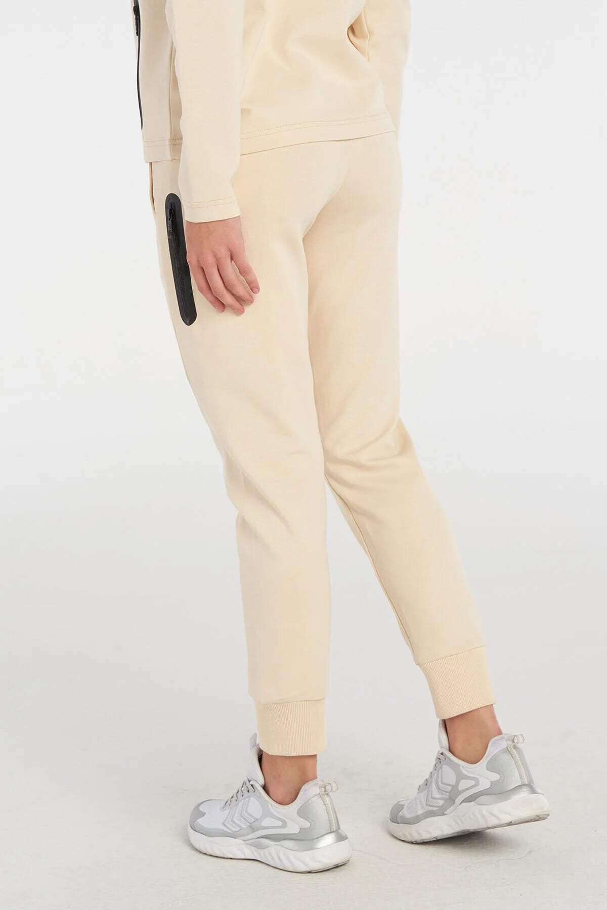HUMMEL- HMLFUYU PANTS
