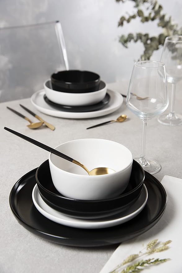 Nordic Dinner Plate - Modern Ceramic Dishware