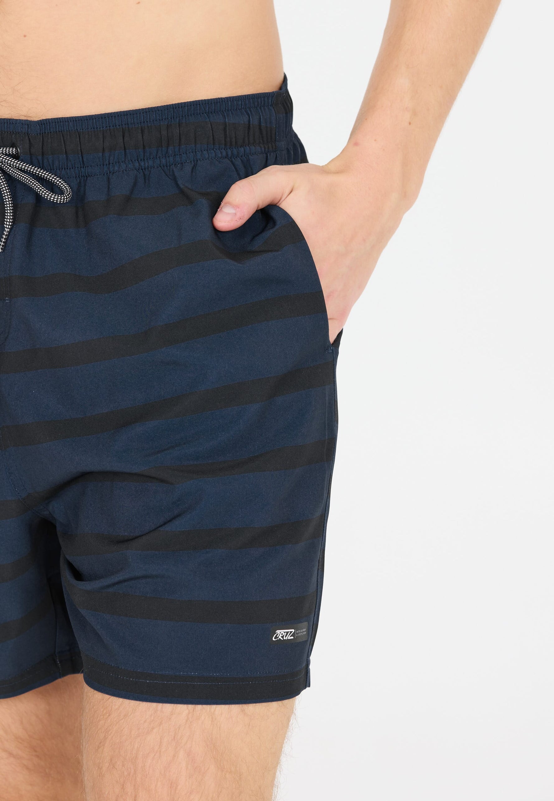 CRUZ Danyel M Mid Thigh Boardshorts
