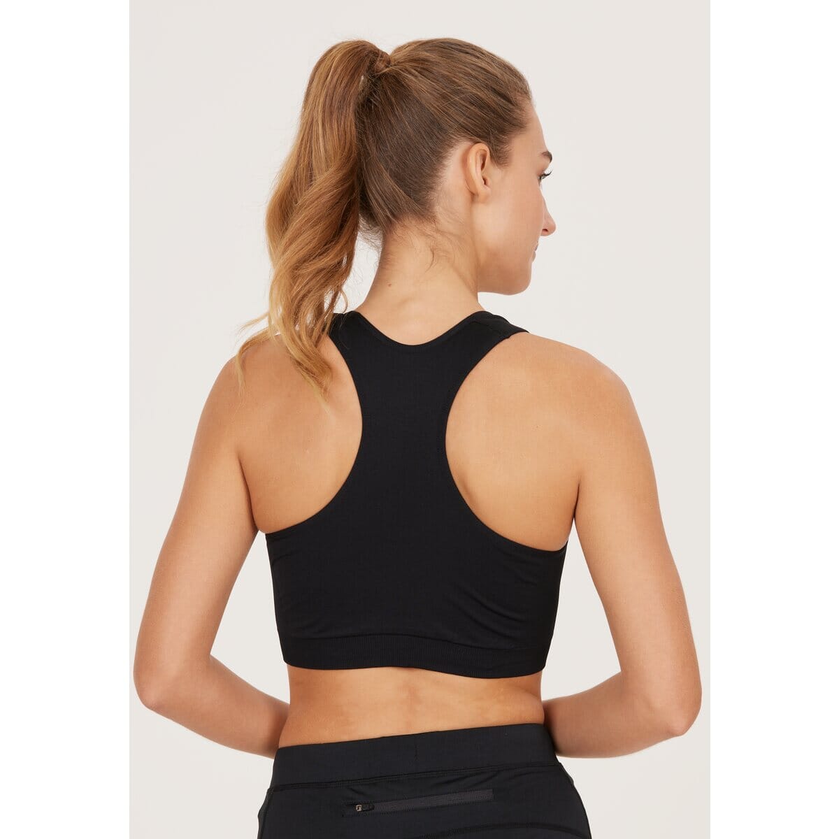 ENDURANCE KATRINA W SEAMLESS SPORTS BRA