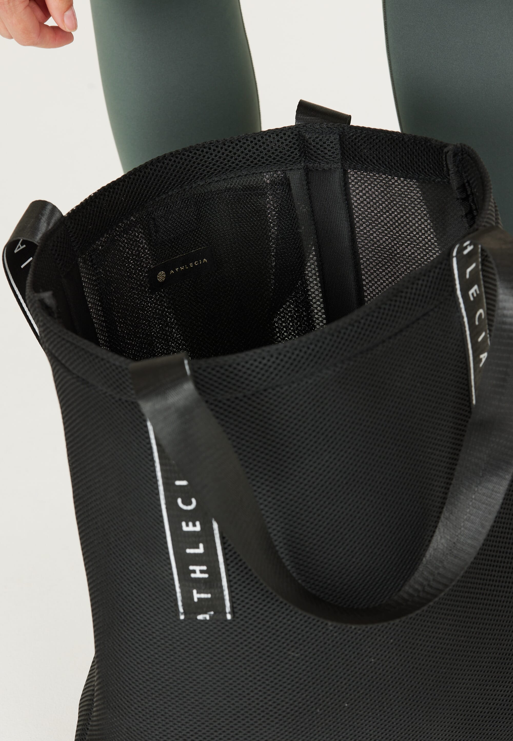 ATHLECIA Yarrin Carryall Bag