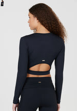 ATHLECIA MARIANNE W CROPPED L/S TEE