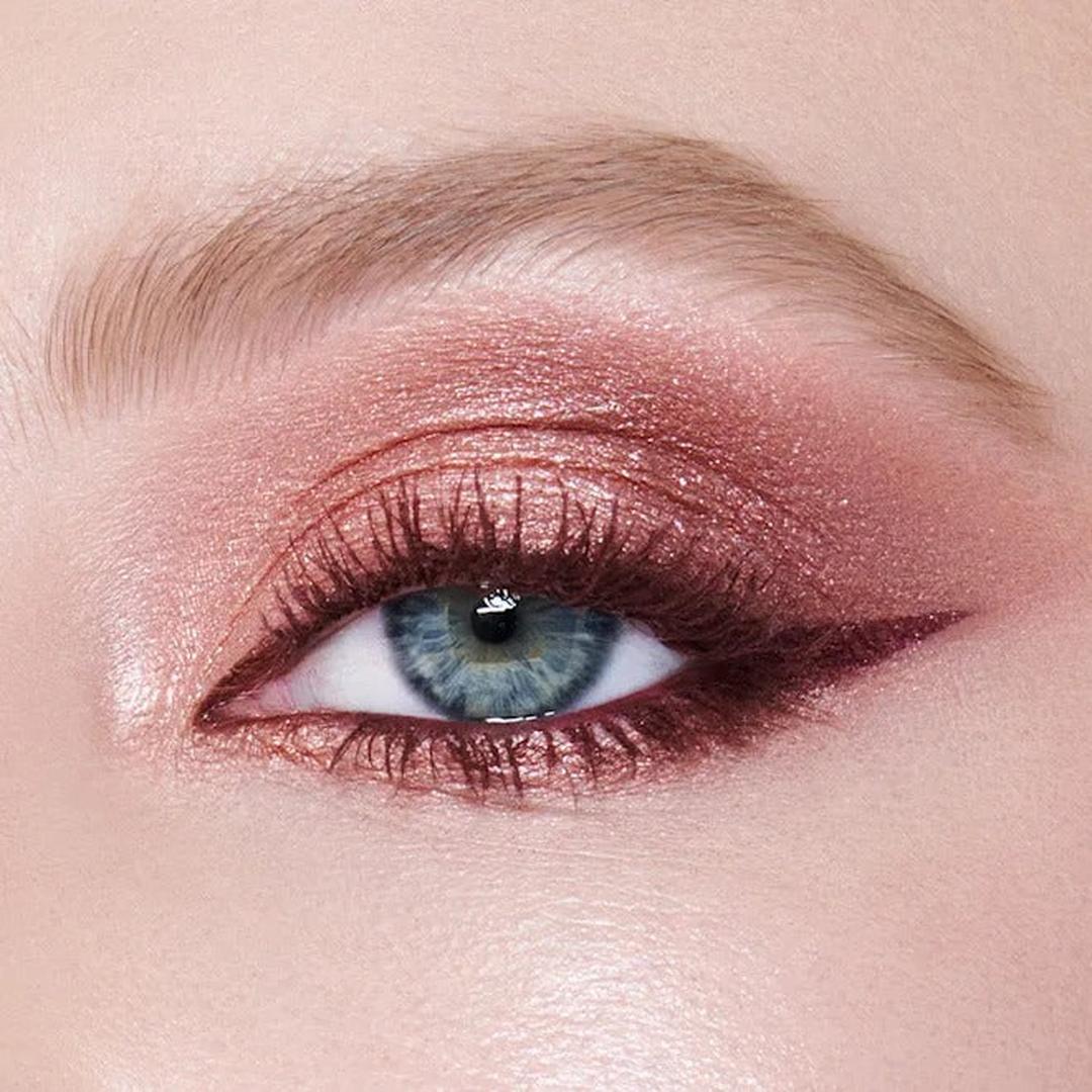Charlotte Tilbury Dreams Eyeshadow Palette Pillow Talk | Savonera Lebanon
