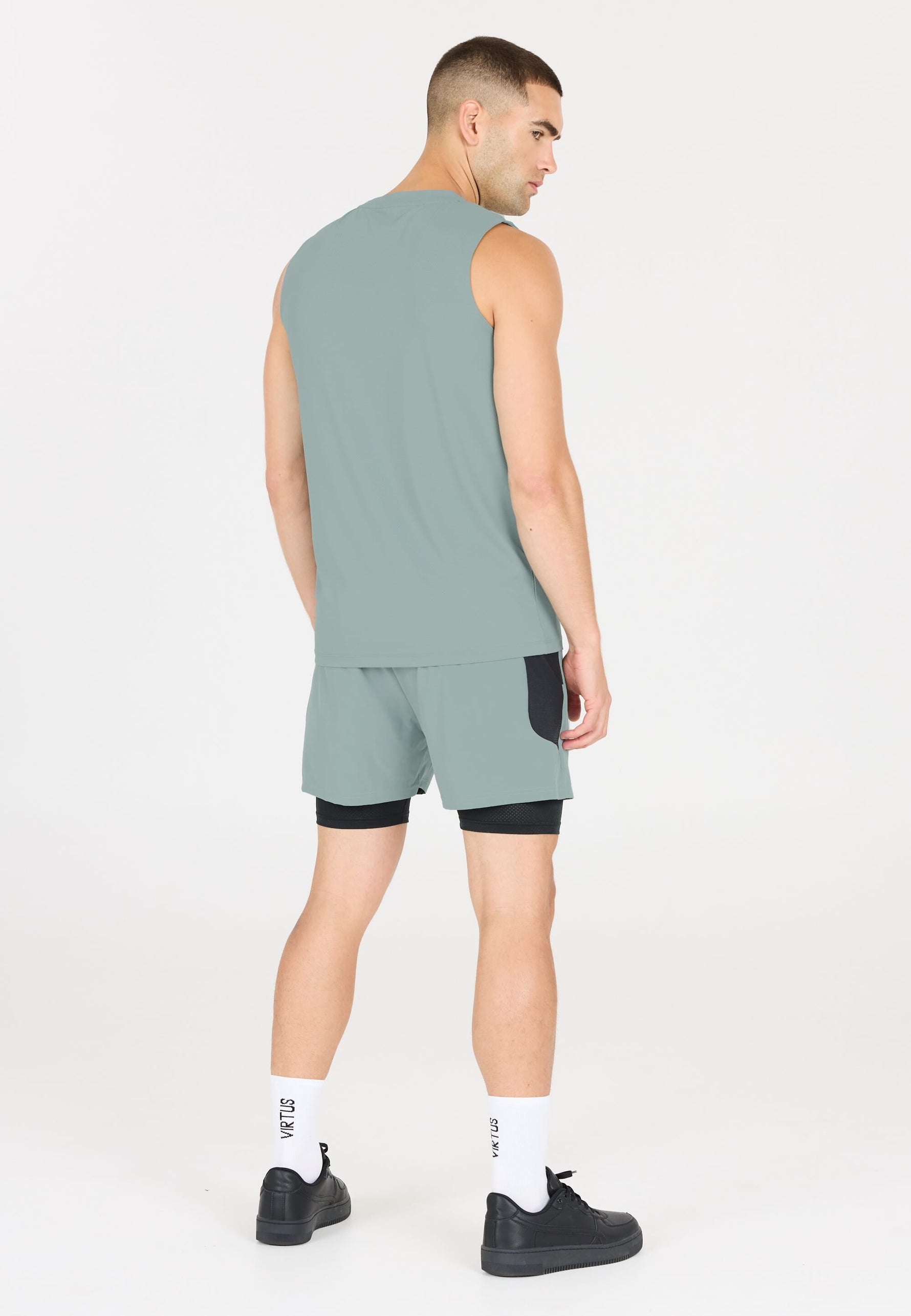 VIRTUS Roger M Hyperstretch Sleeveless Tee