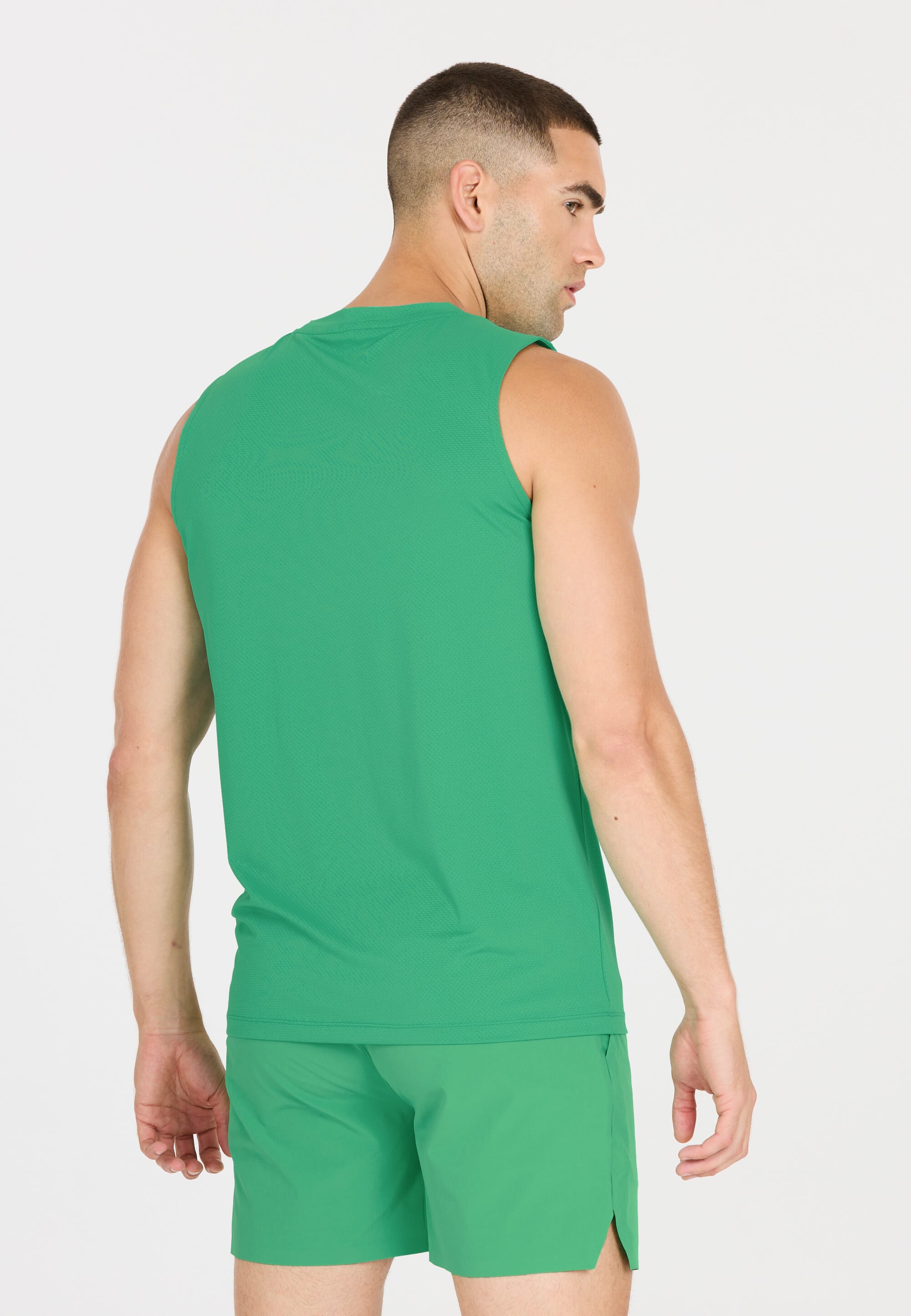 VIRTUS Roger M Hyperstretch Sleeveless Tee