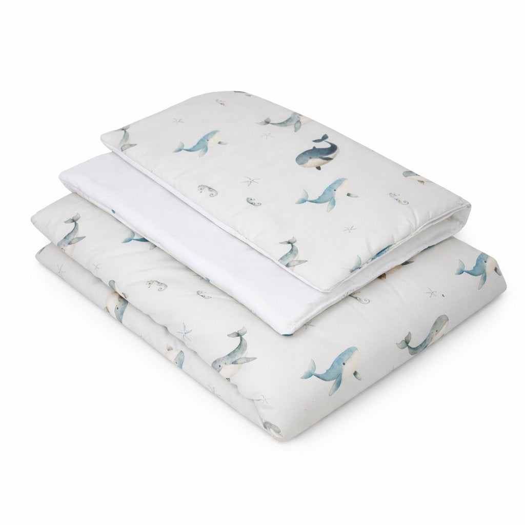 Koell: Premium Bedding Set with Integrated Filling - "Whales"