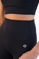 KineticPulse Shorts