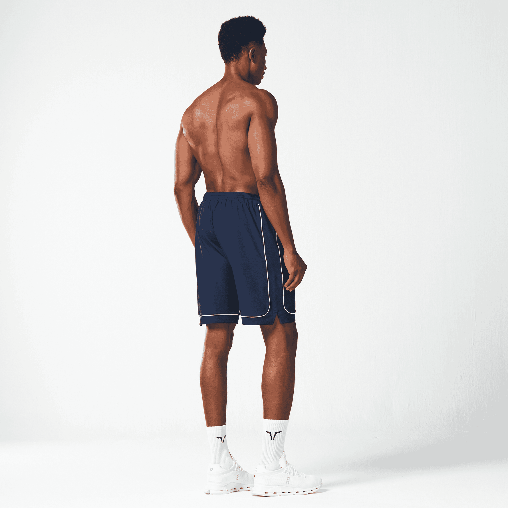 SQUATWOLF 9" BASKETBALL SHORTS