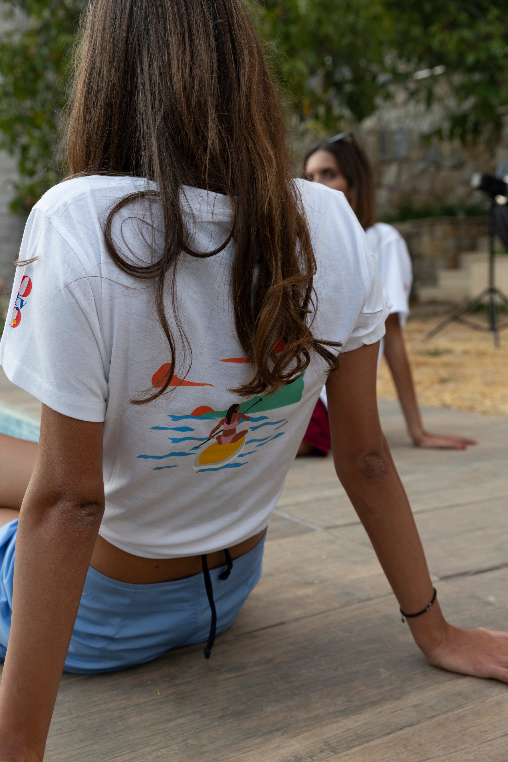 V-neck Tshirt - Sunset