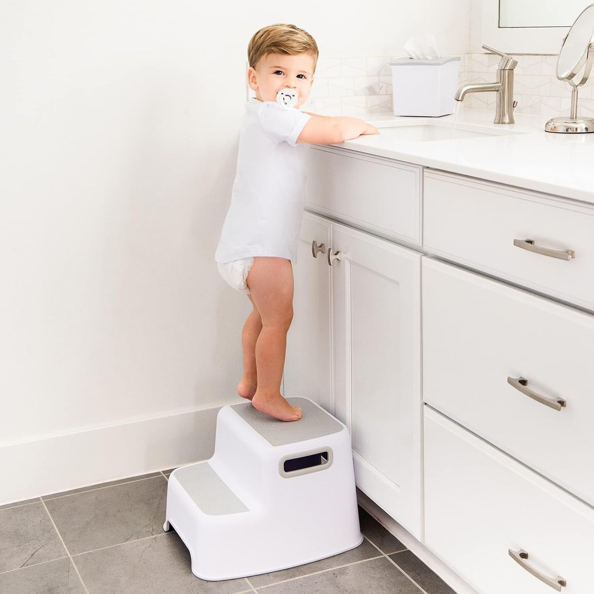 Ubbi 2-Step Stool