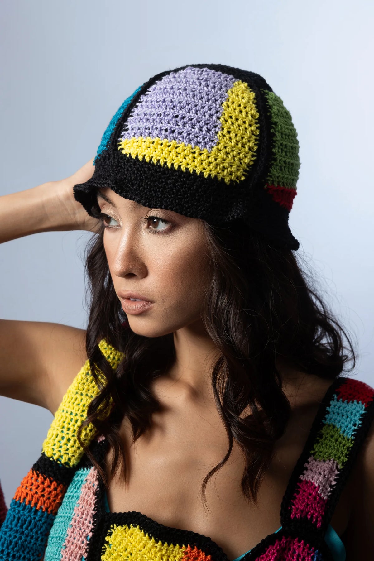 “RUBBY” BUCKET HAT