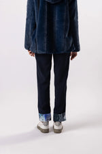 “DECOY” CREPE PANTS- NAVY