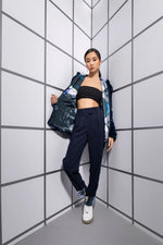 “DECOY” CREPE PANTS- NAVY