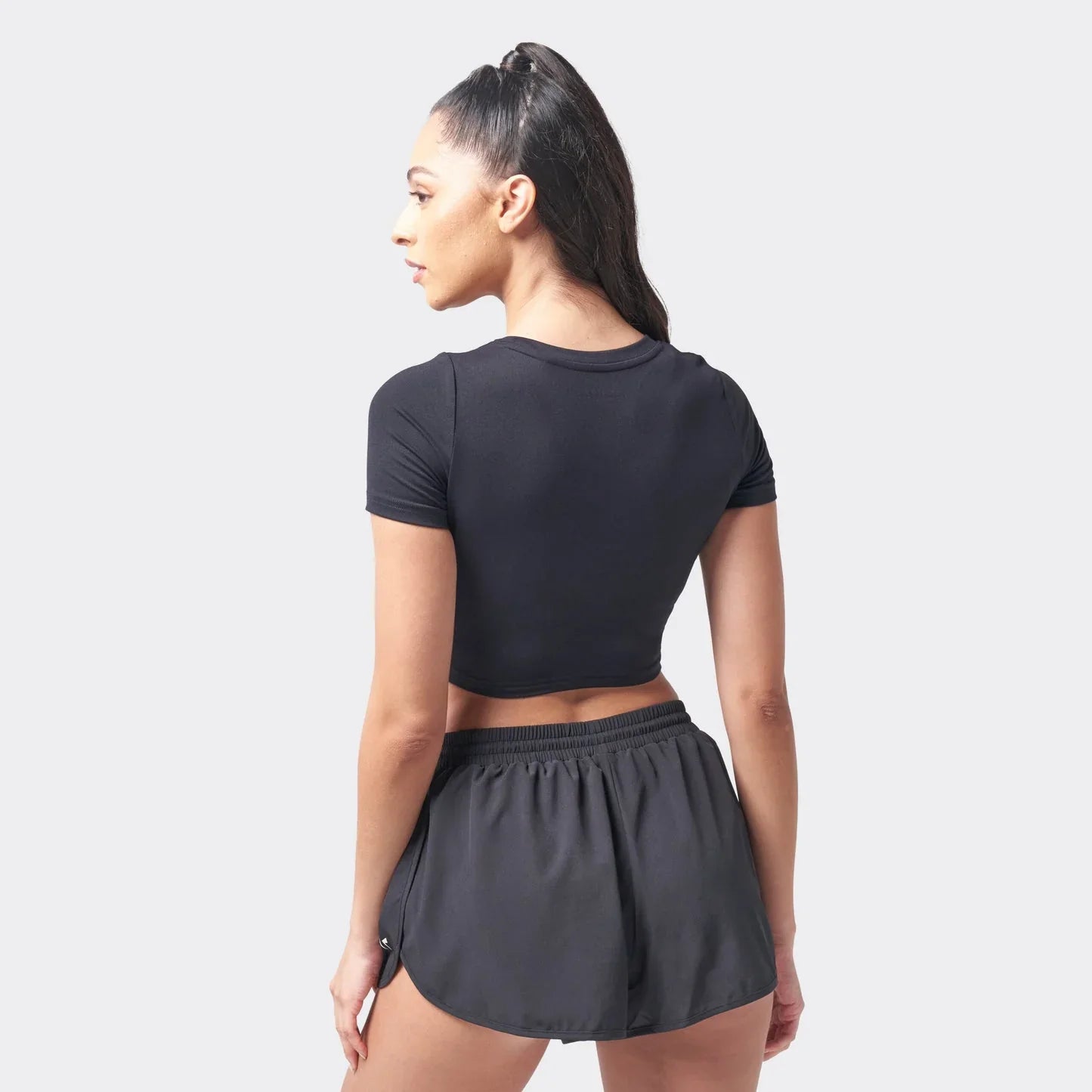 SQUATWOLF ESSENTIAL CROPPED TEE
