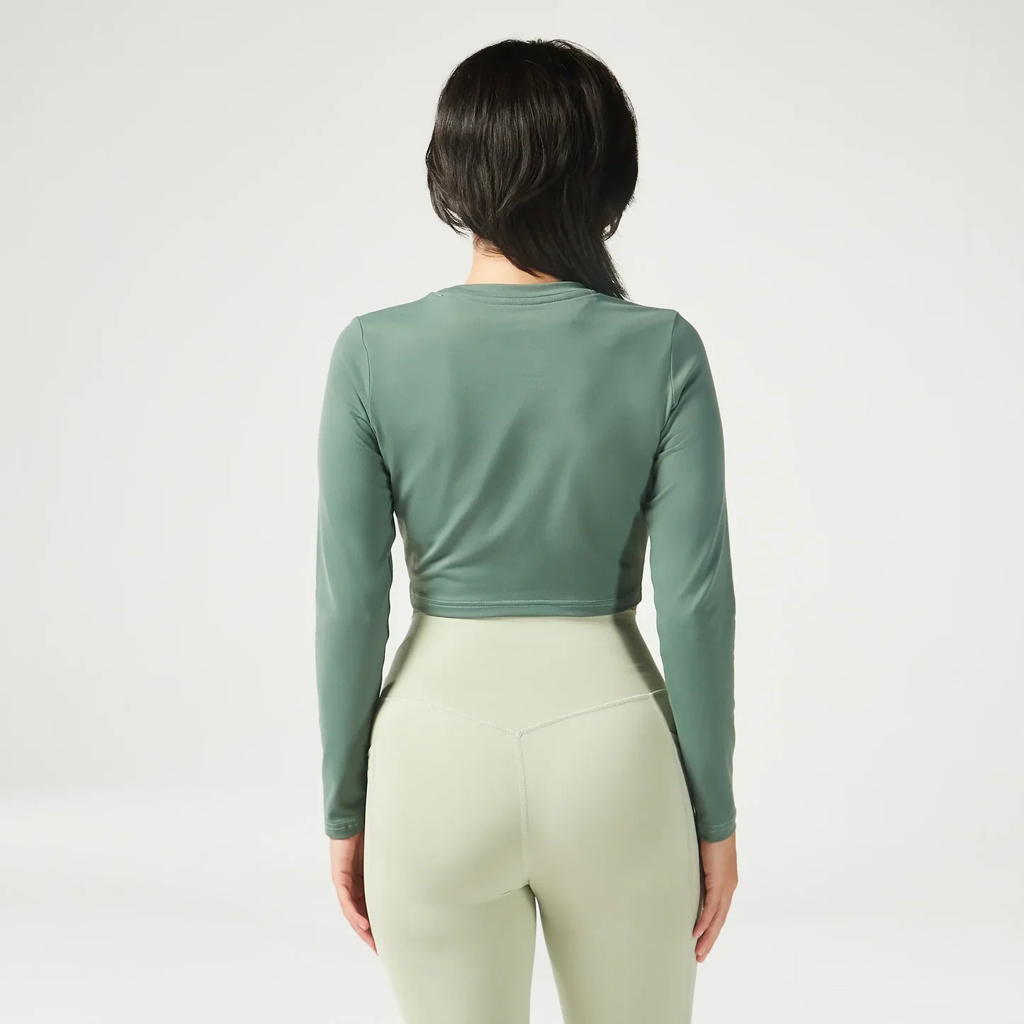 SQUATWOLF ESSENTIAL FULL SLEEVES CROP TOP