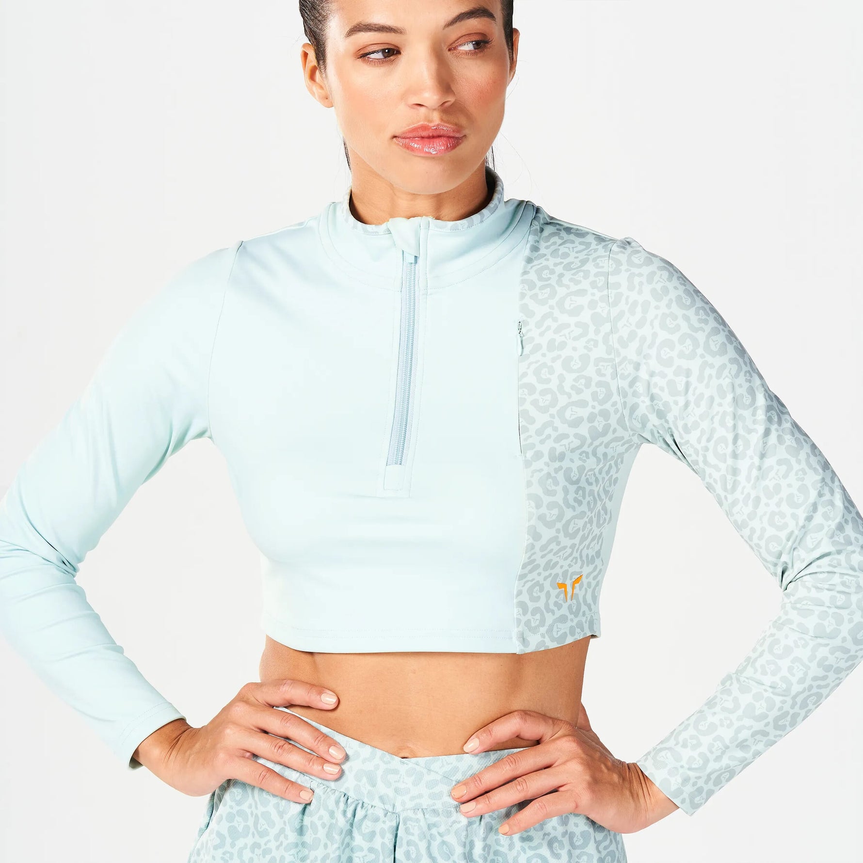 SQUATWOLF QTR ZIP SERPENT TOP