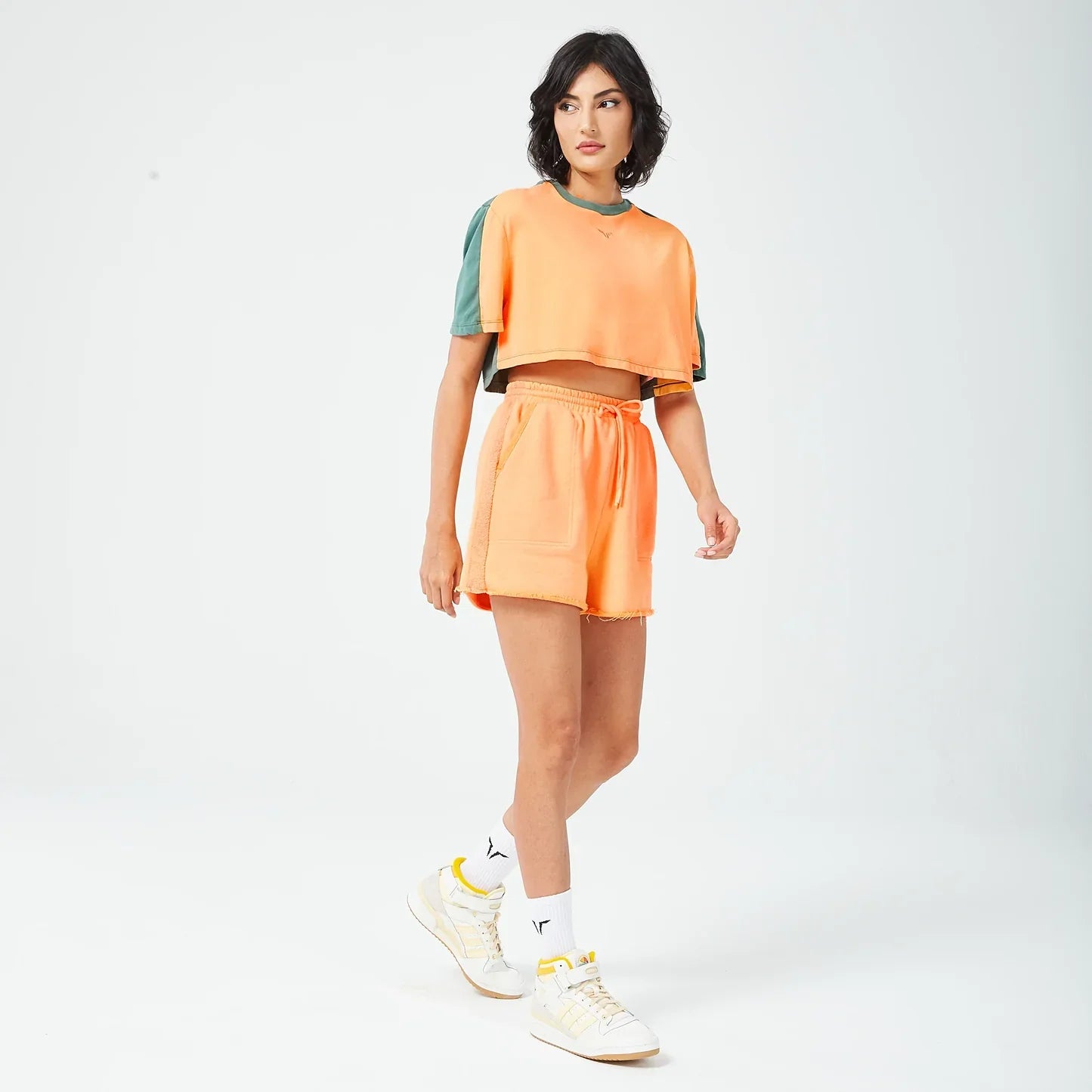 SQUATWOLF RETROGRADE CROP TEE