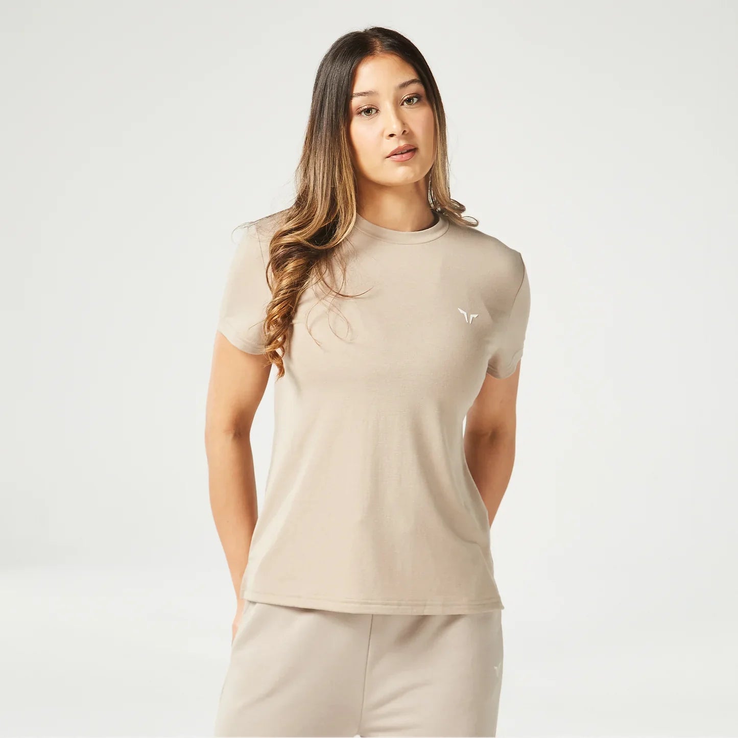 SQUATWOLF ESSENTIAL REGULAR FIT TEE