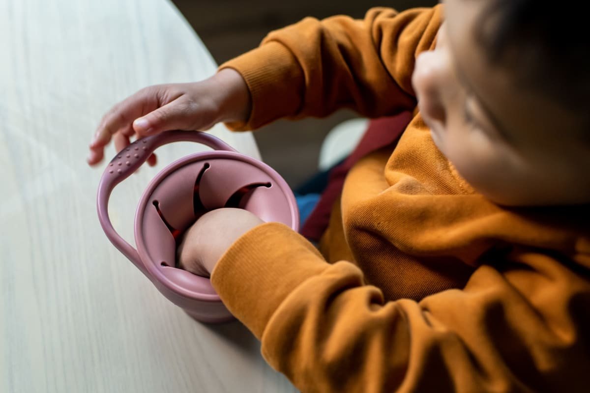 Tommee Tippee Collapsible Silicone Snack Storage Pot – Pink