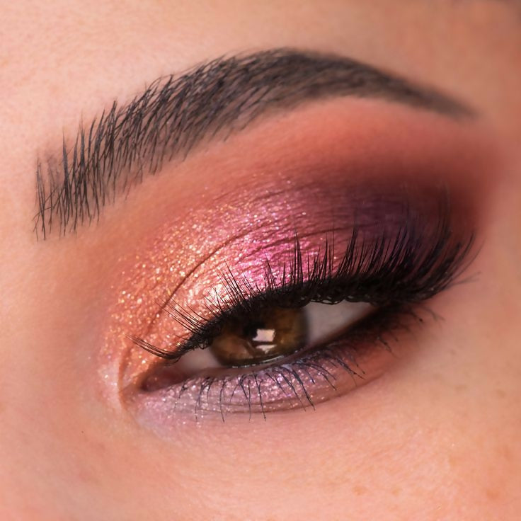 Love Me Eyeshadow & Glitter