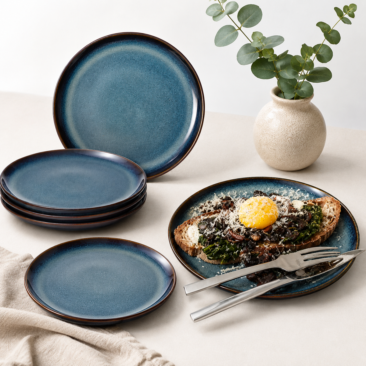Blue Dinner Plate – 25 cm