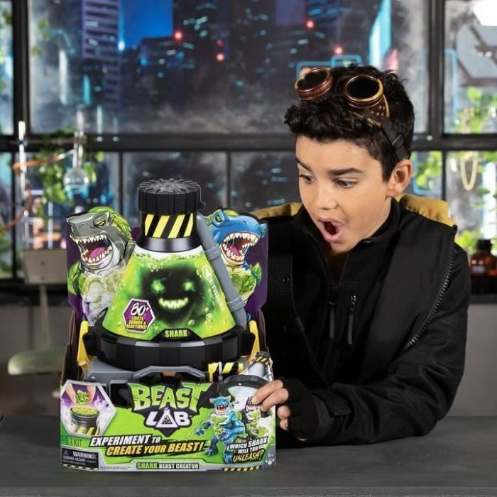 Moose Toys Beast Lab - Beast Maker Shark