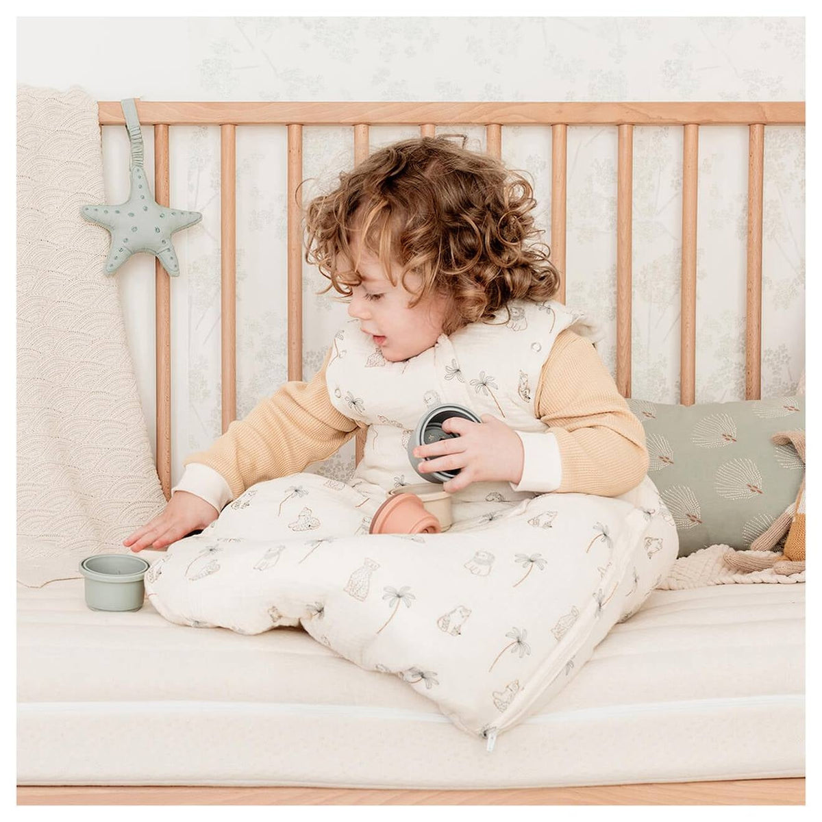 CANDIDE 90cm Travel Blanket Sleep Sack – White Tiger Print