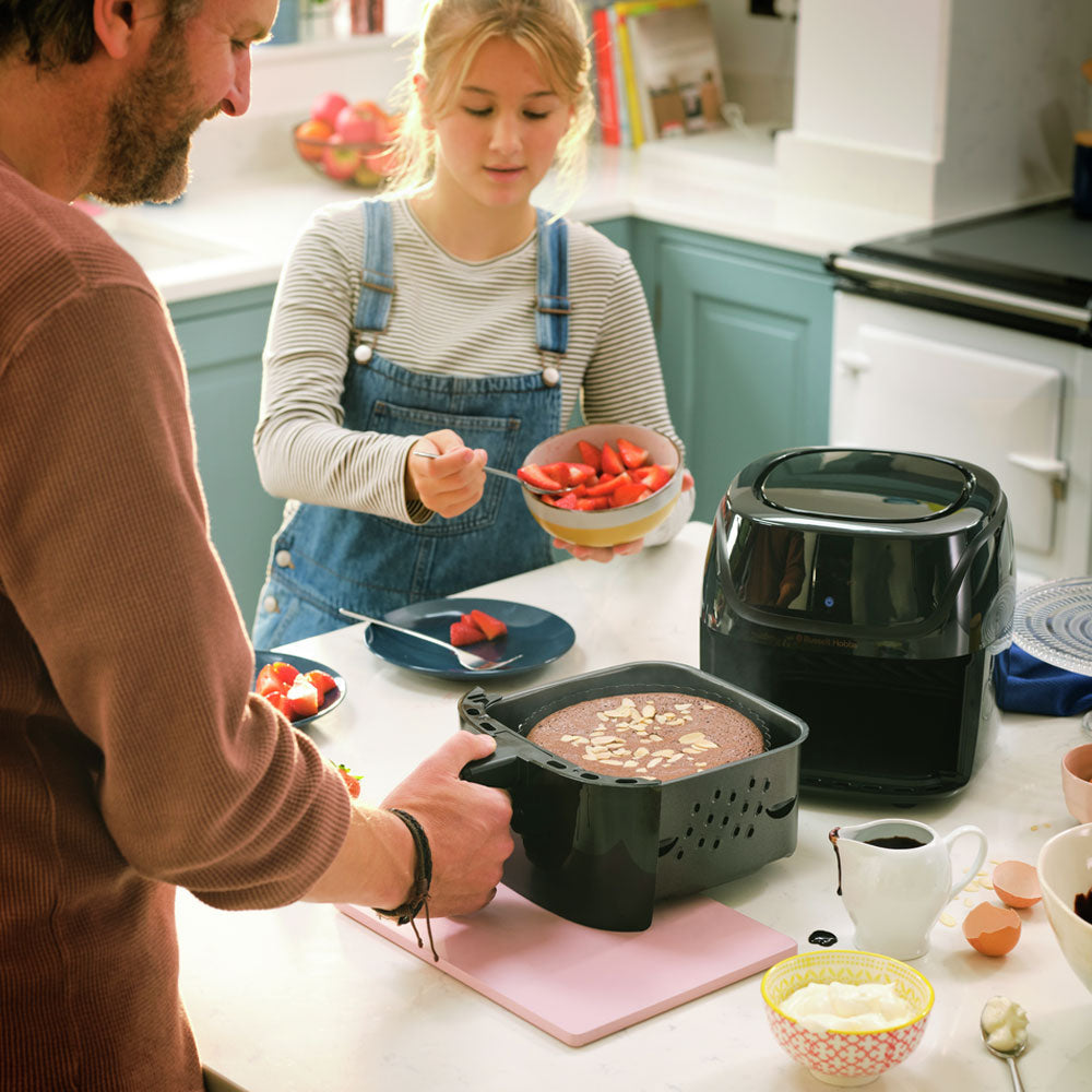 Russell Hobbs Satisfry Air Fryer - 4 Litre Medium