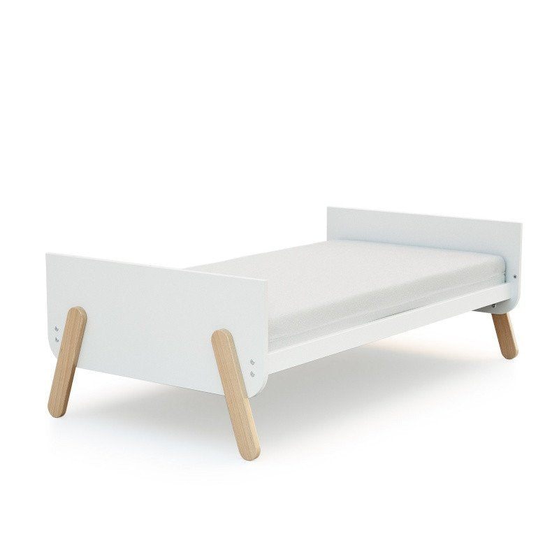 Webaby: PIRATE Convertible Wooden Baby Cot