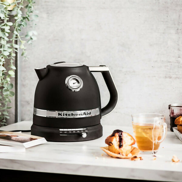 KitchenAid Artisan Kettle 1.5L - Cast Iron Black